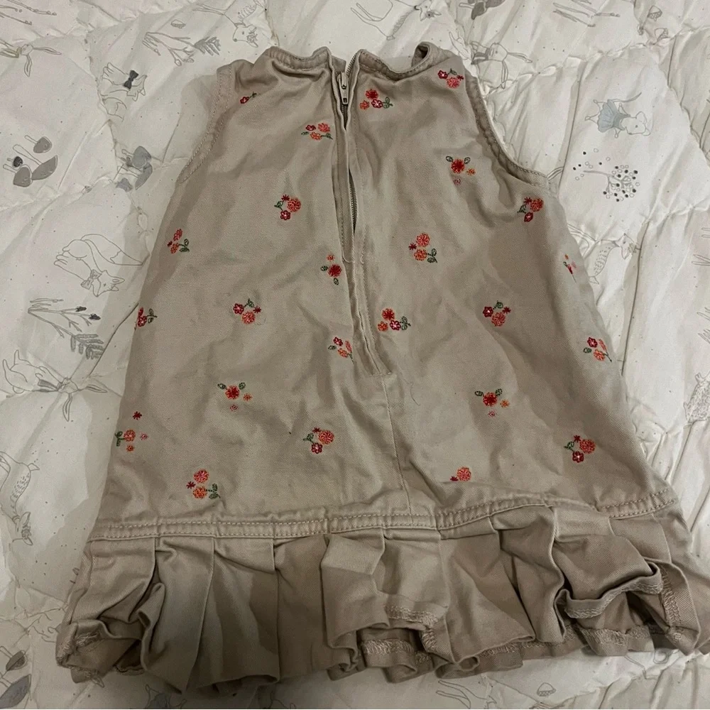 Khaki Floral Sleeveless Dress with Ruffle Hem